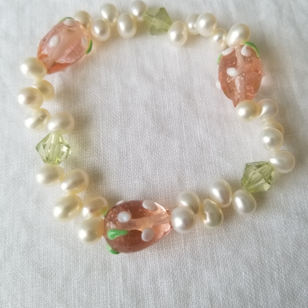 Handmade freshwater pearl bracelet